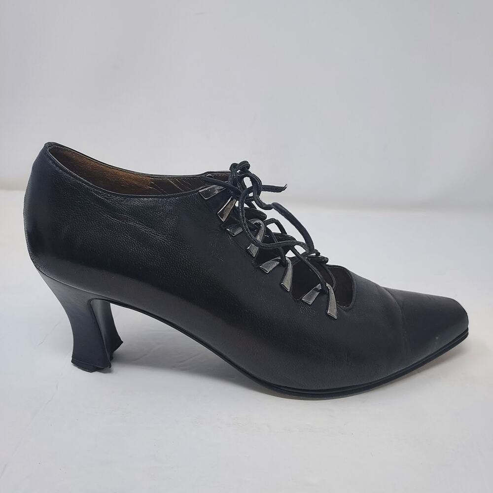 Prevata Black Leather Pointed Toe Kitten Heel Lace Up Shoes Size 7 - Picture 4 of 11